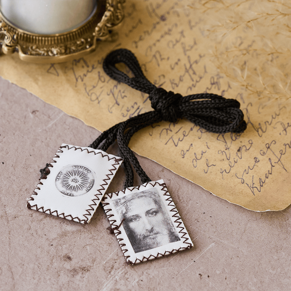 Jesus' Holy Face and Sacred Emblem of Mercy Scapular