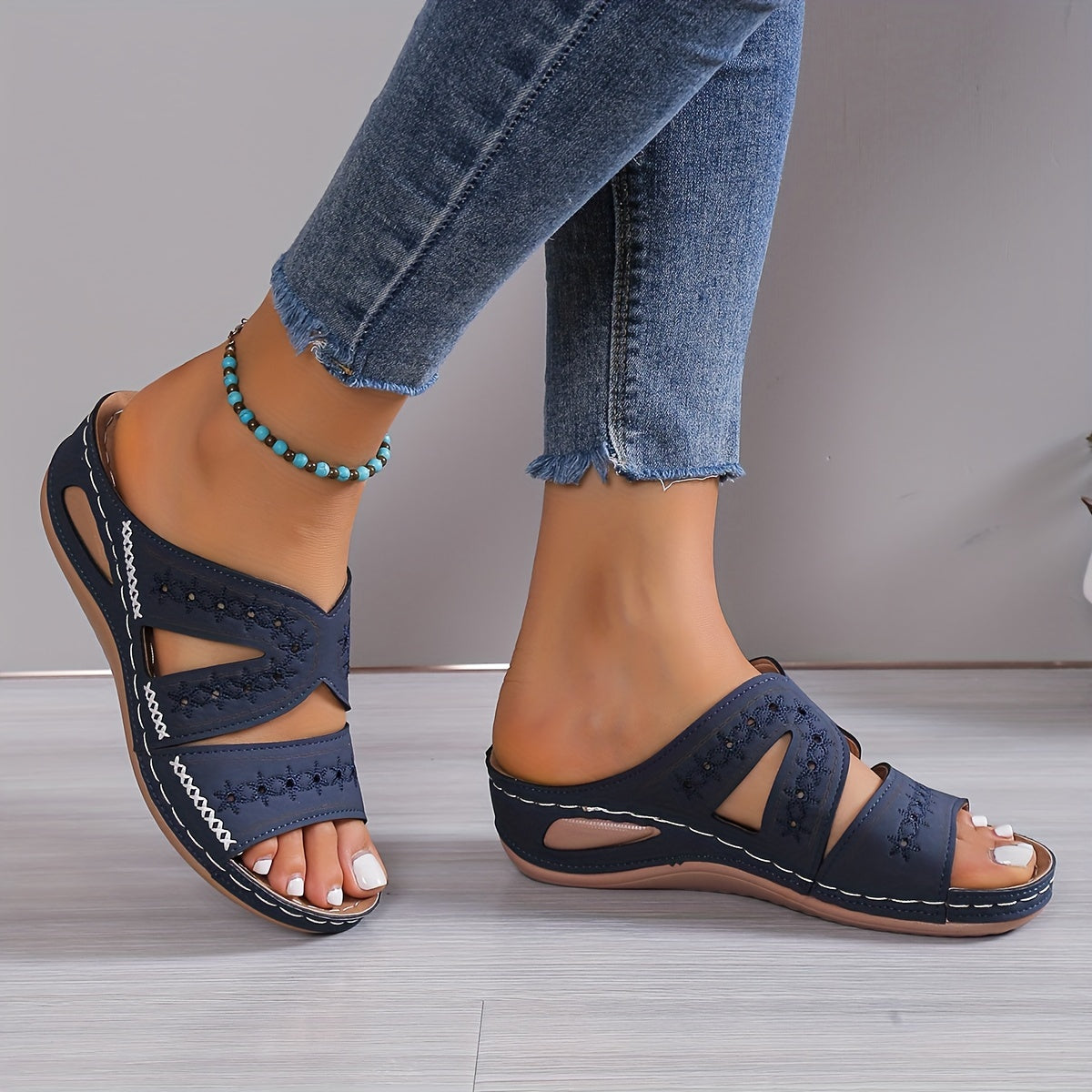 Laurel - Orthopedic Sandals