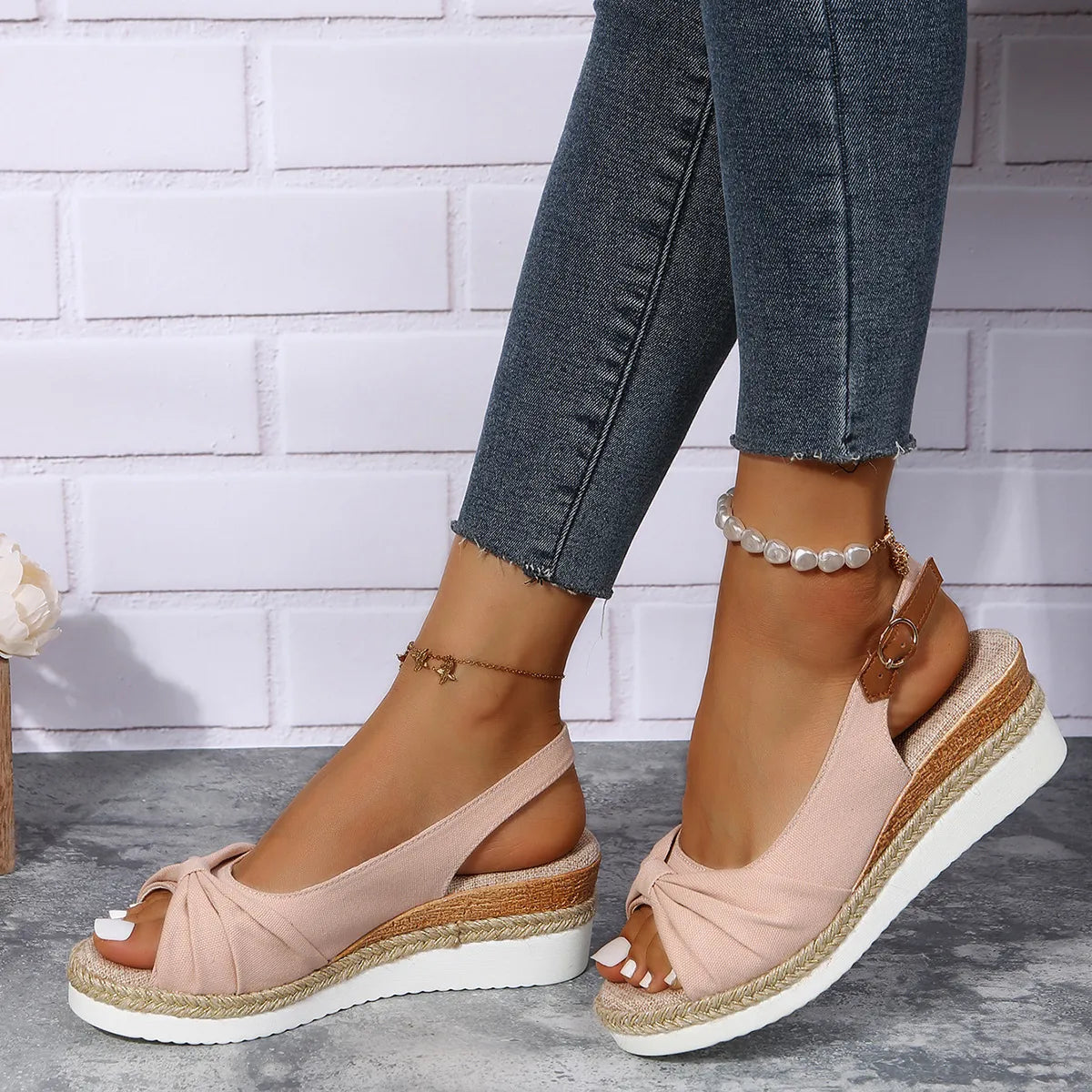 Dayena - Spring Sandals