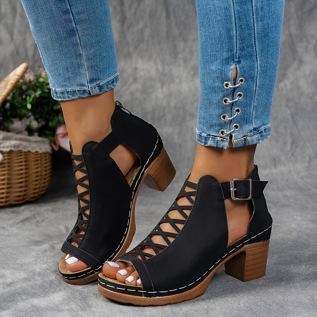 Nessa - Lattice-Heel Sandals