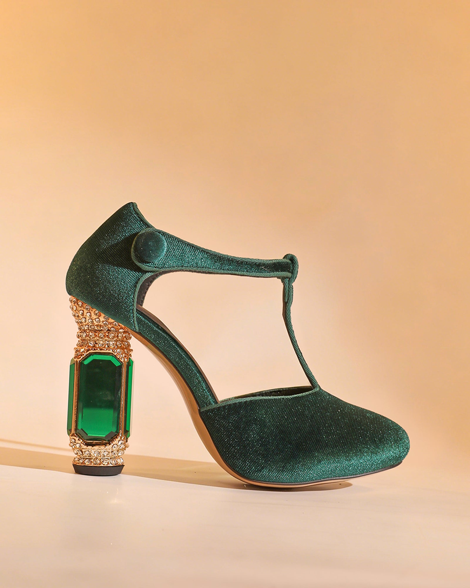 Blythe Velvet Vintage Pumps In Green